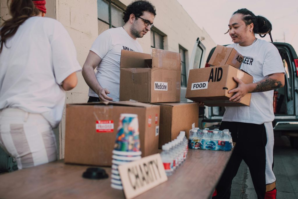 peer to peer fundraising community